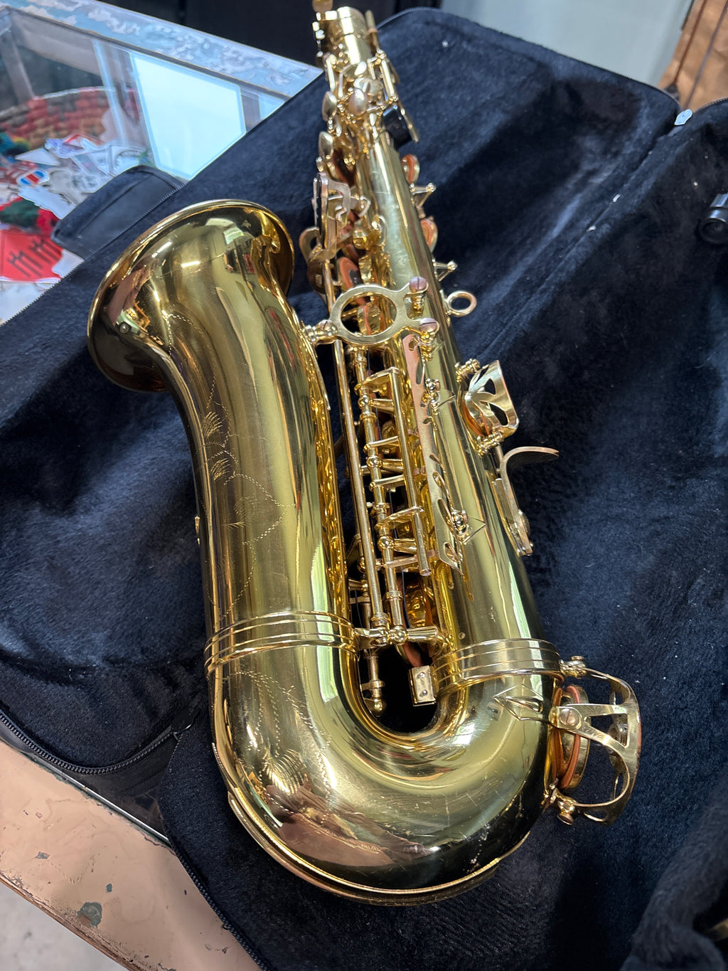 Saxophone - Eb - Alto - Mendini (Used)