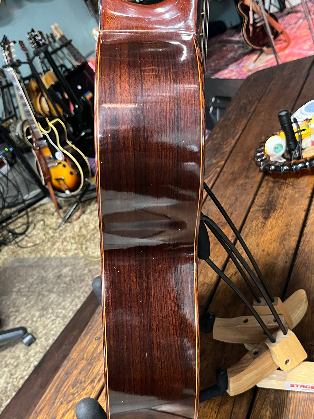 1970 Tunesauuro Kurosawa Classical Guitar w/Case