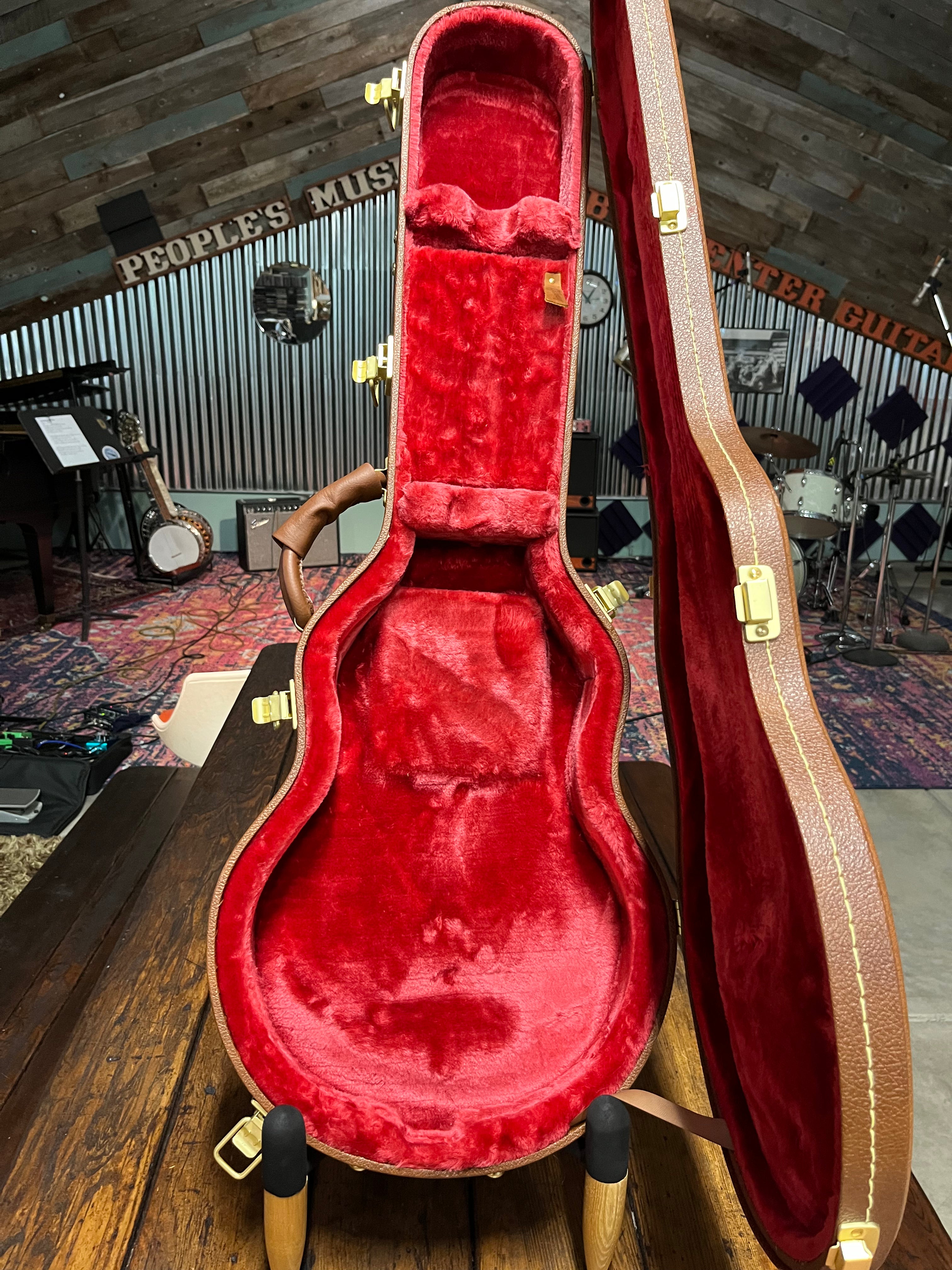 Gibson Les Paul Classic LP Electric Guitar Translucent Cherry - LPCS00TRNH1 - Used w/Hardcase