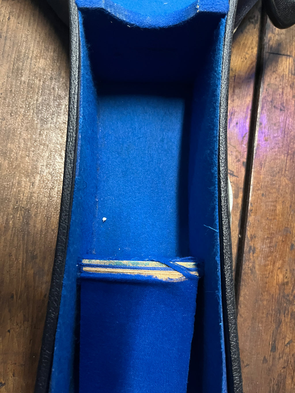 Used Classical/Parlor/Small Guitar Case