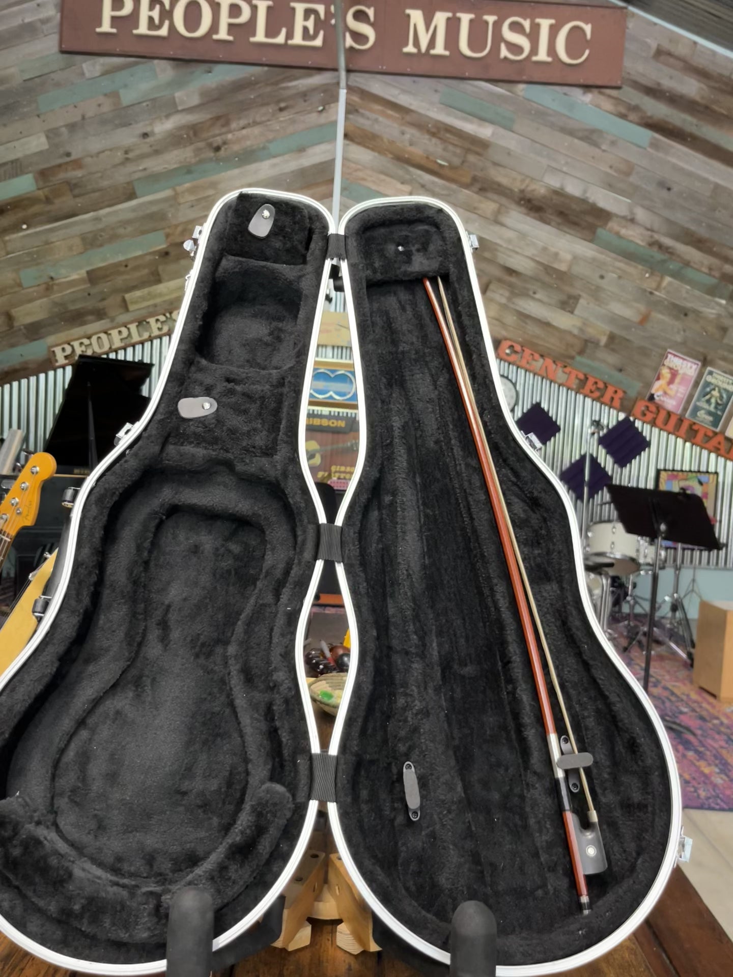 Viola - Reghin - 14" Outfit (Used)