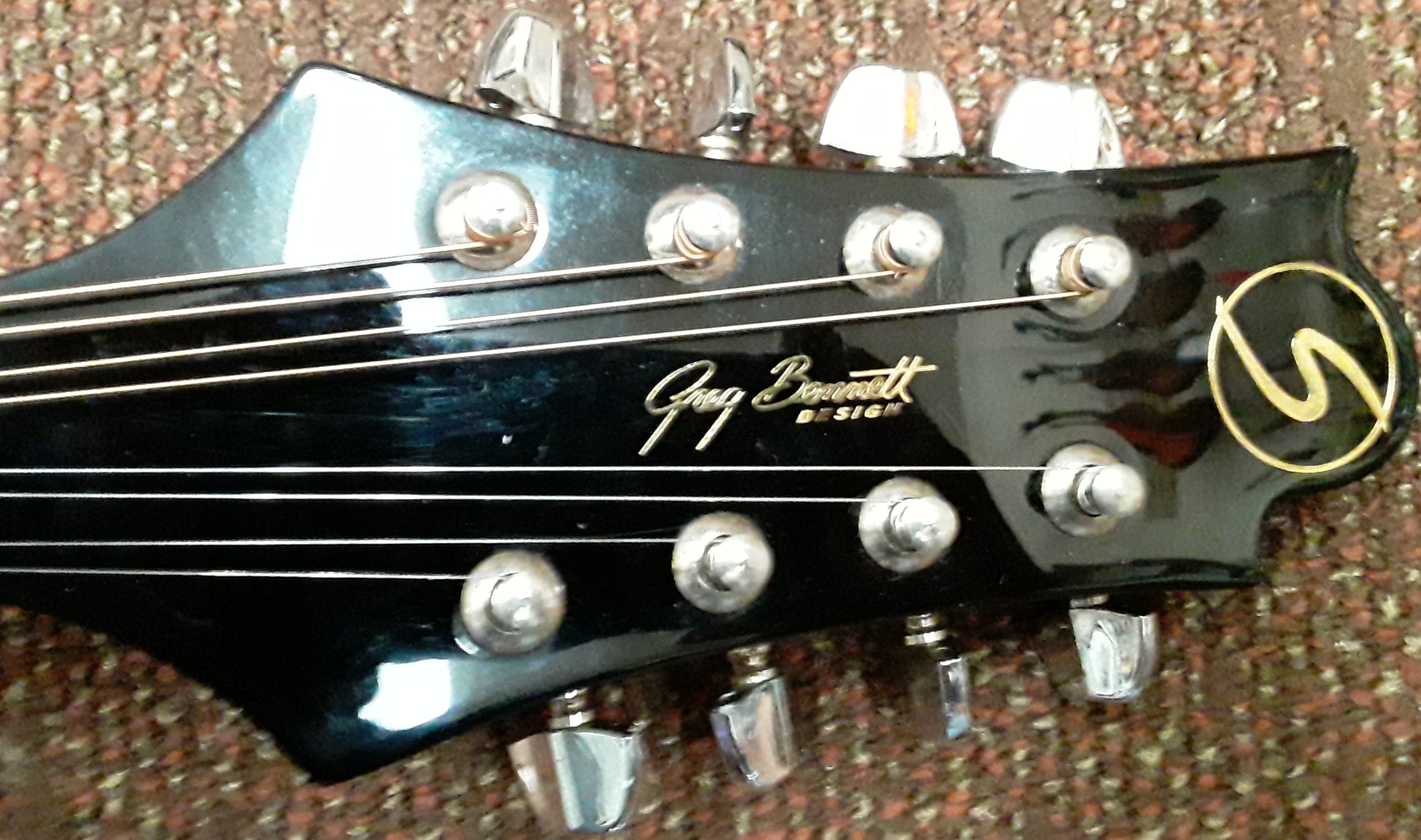 Samick Mandolin designed by Greg Bennett model MA-2/WR w/case
