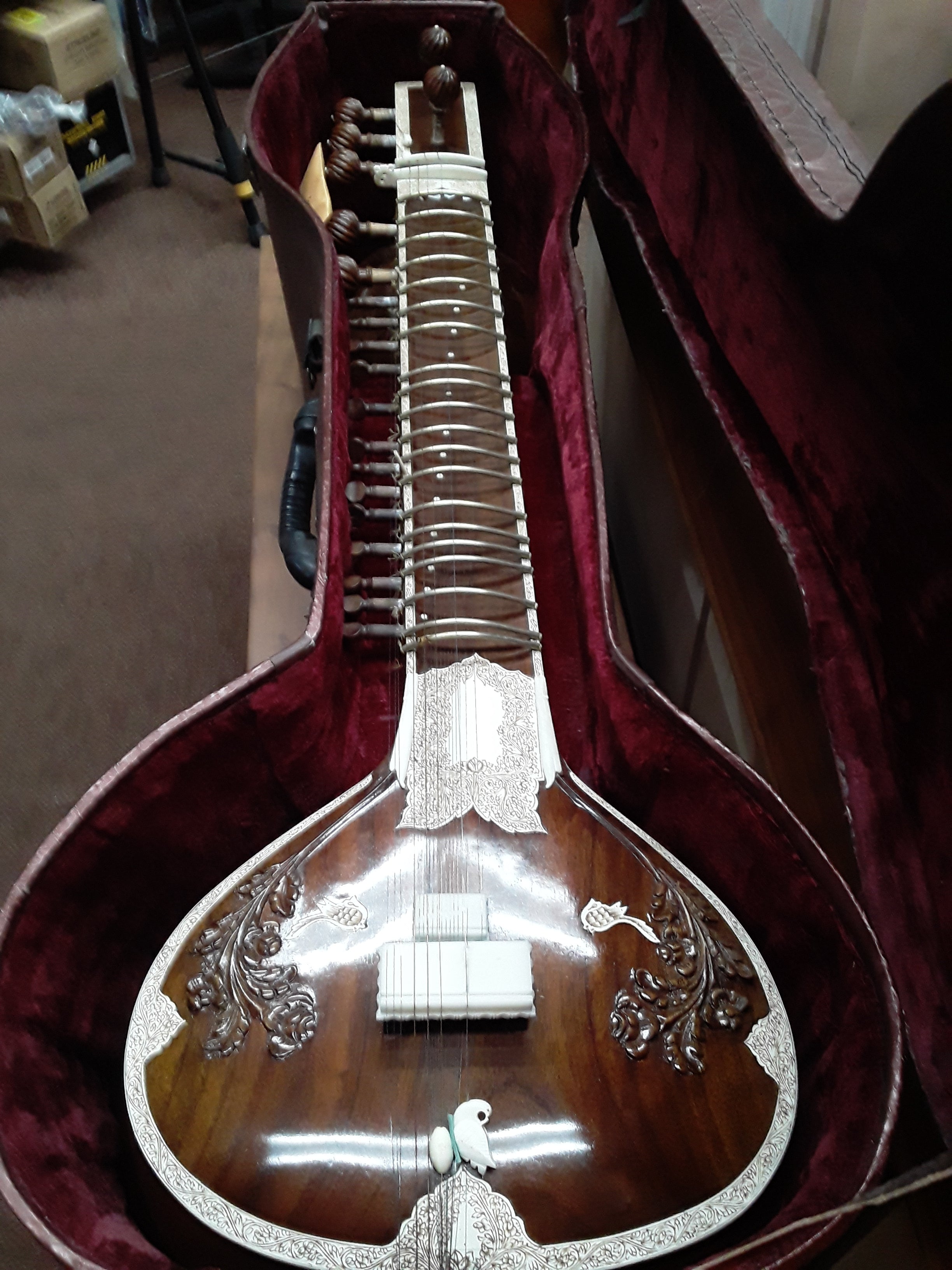 P. & Brothers double Gourd Sitar w/case - Local Pickup Only