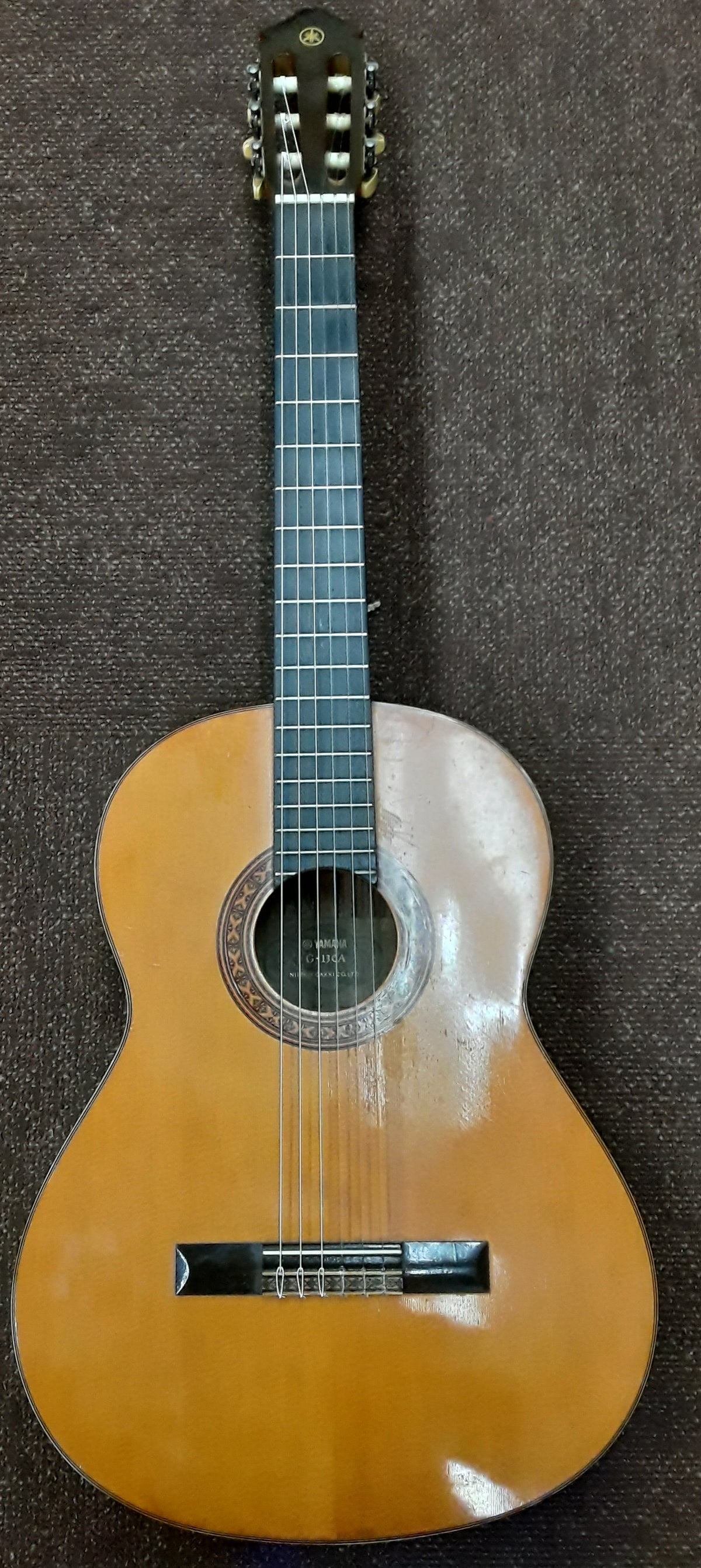 Yamaha G-130A Nylon String Guitar w/gig bag – People
