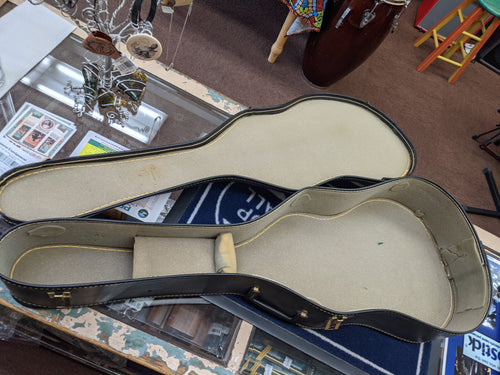 3/4 Classical Chip Case - Used