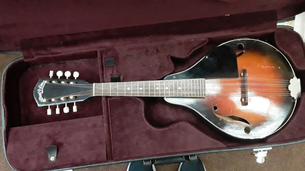 1950's Vintage Strad-O-Lin Mandolin w/Hard Case