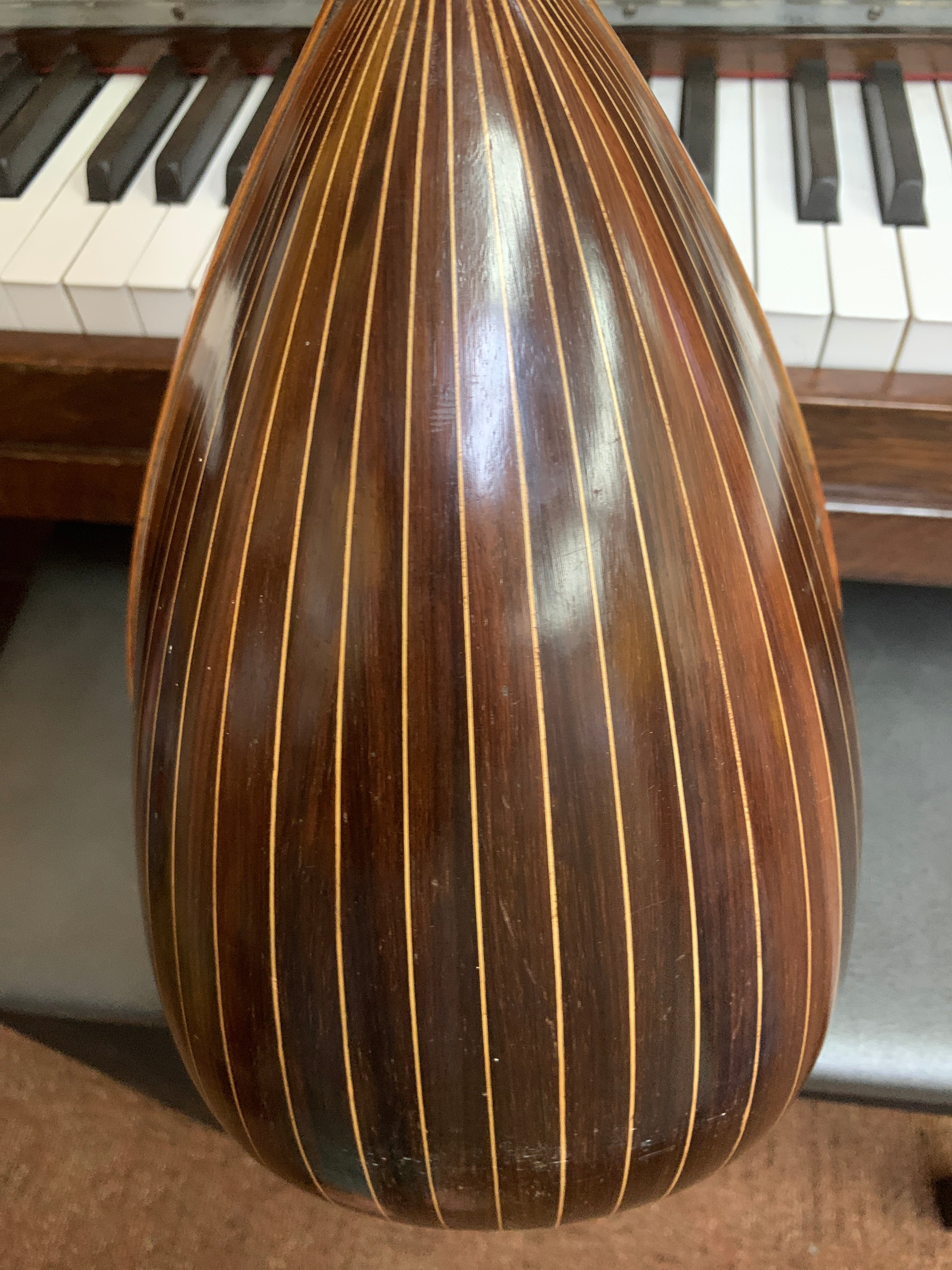 Mario Casella - Bowlback Mandolin
