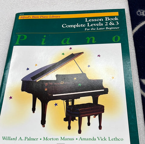 Alfred's Basic Piano Course: Lesson Book - Level 2 & 3 (Book)