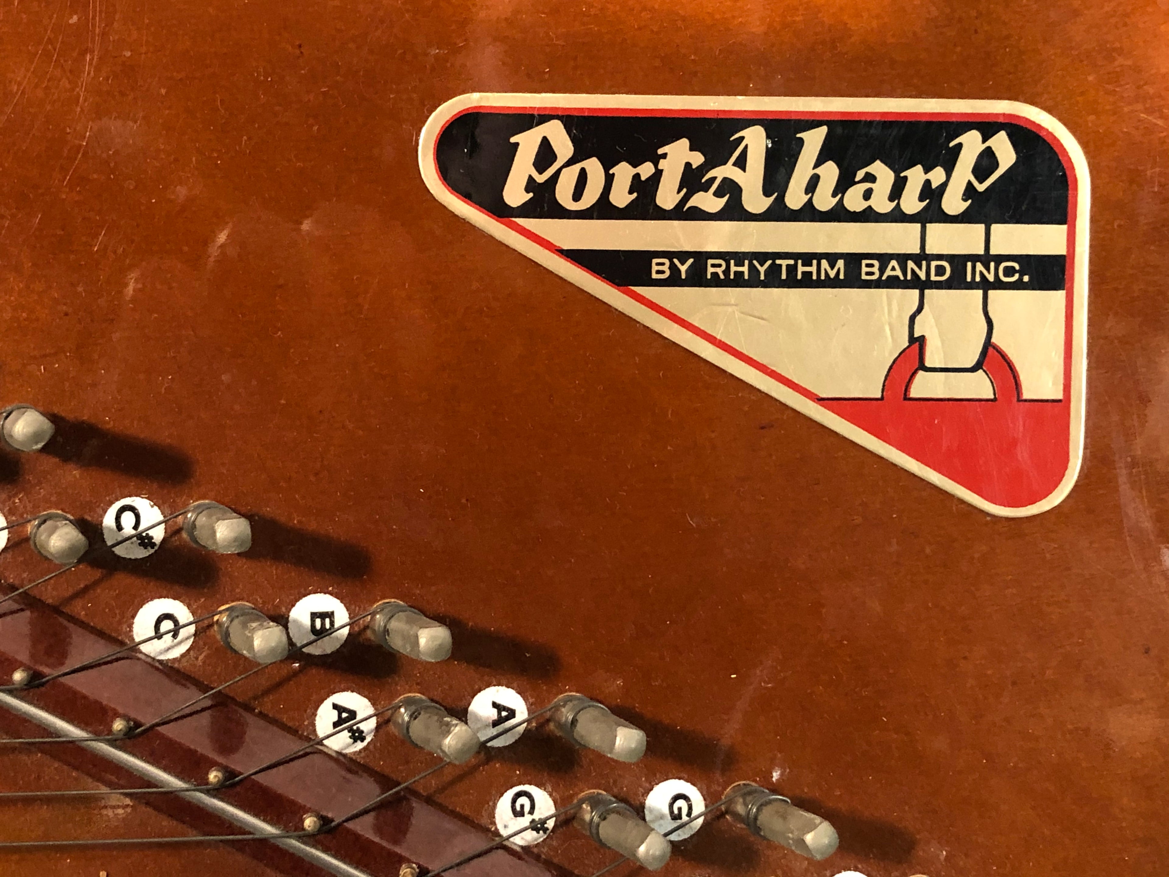 AutoHarp - PortAharp by Rhythm Band Inc.